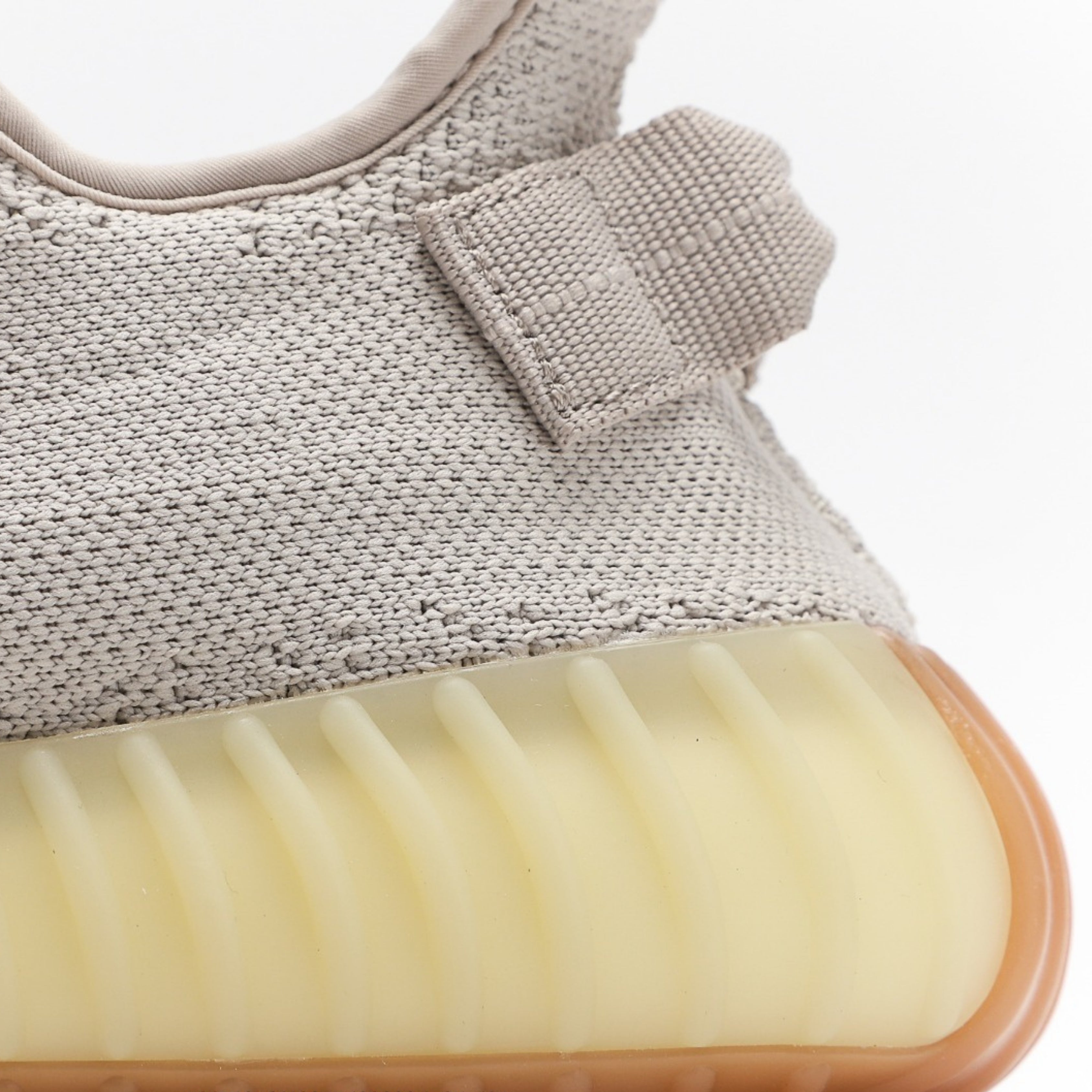 adidas Yeezy Boost 350 V2 Sesame