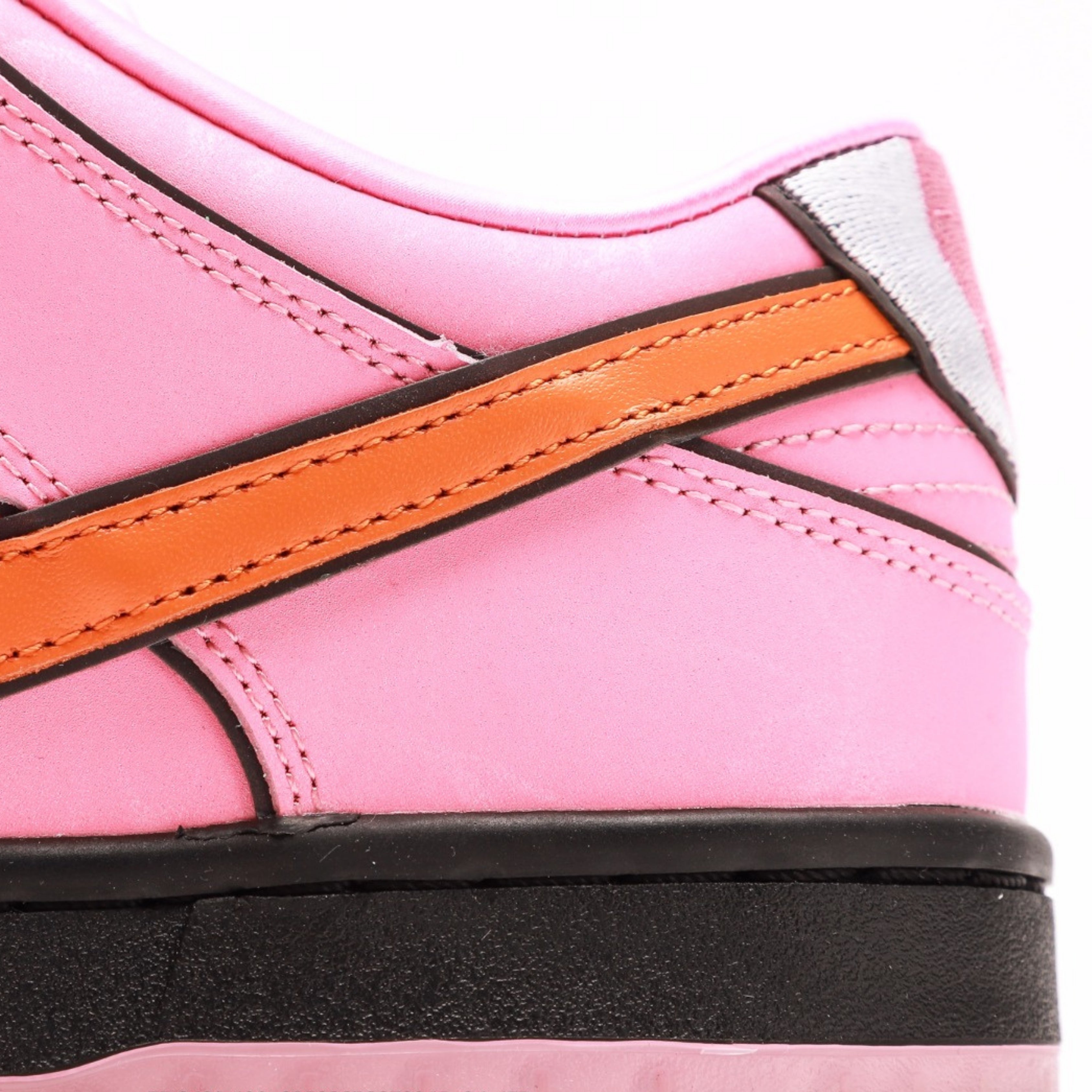 Nike SB Dunk Low The Powerpuff Girls Blossom
