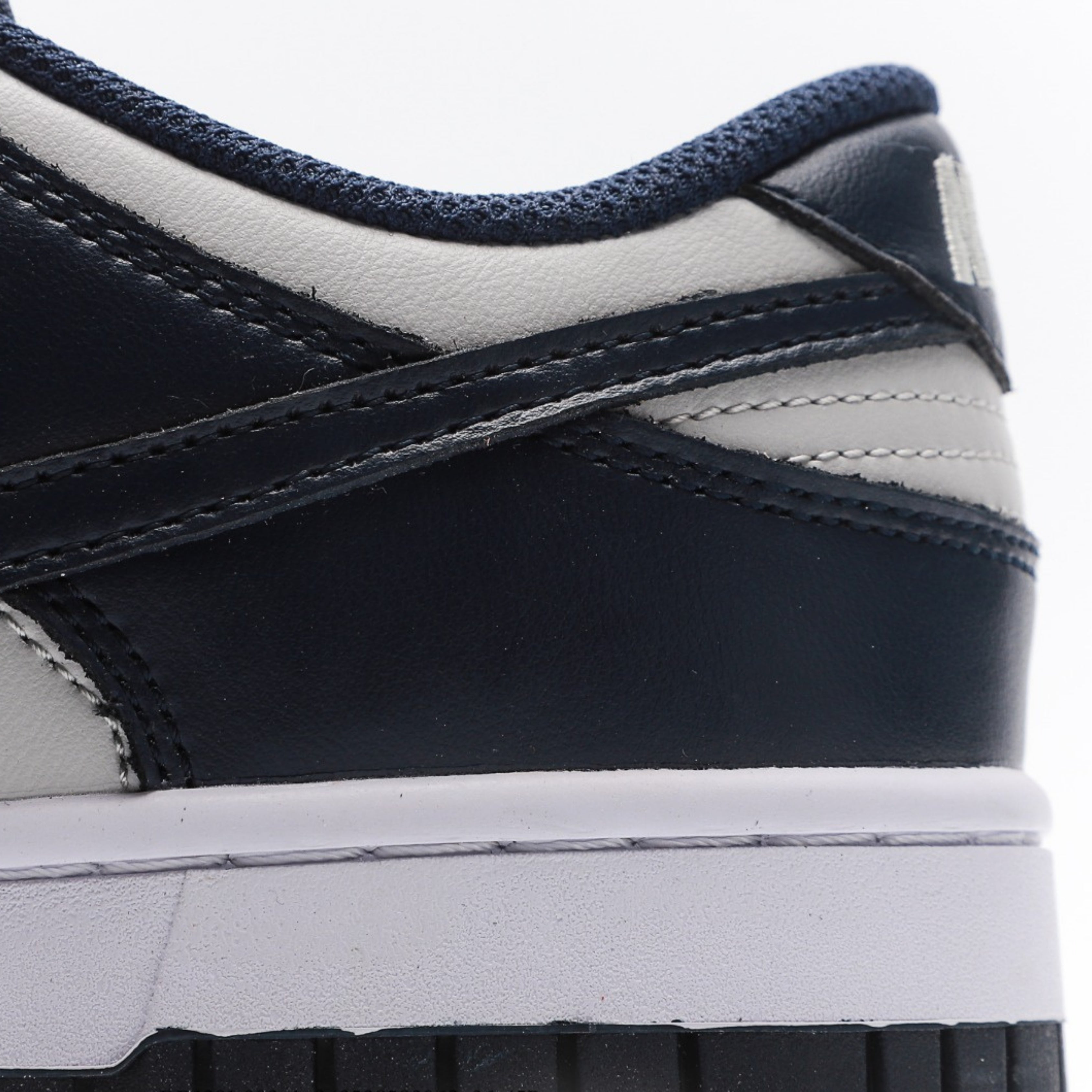 Nike Dunk Low Georgetown