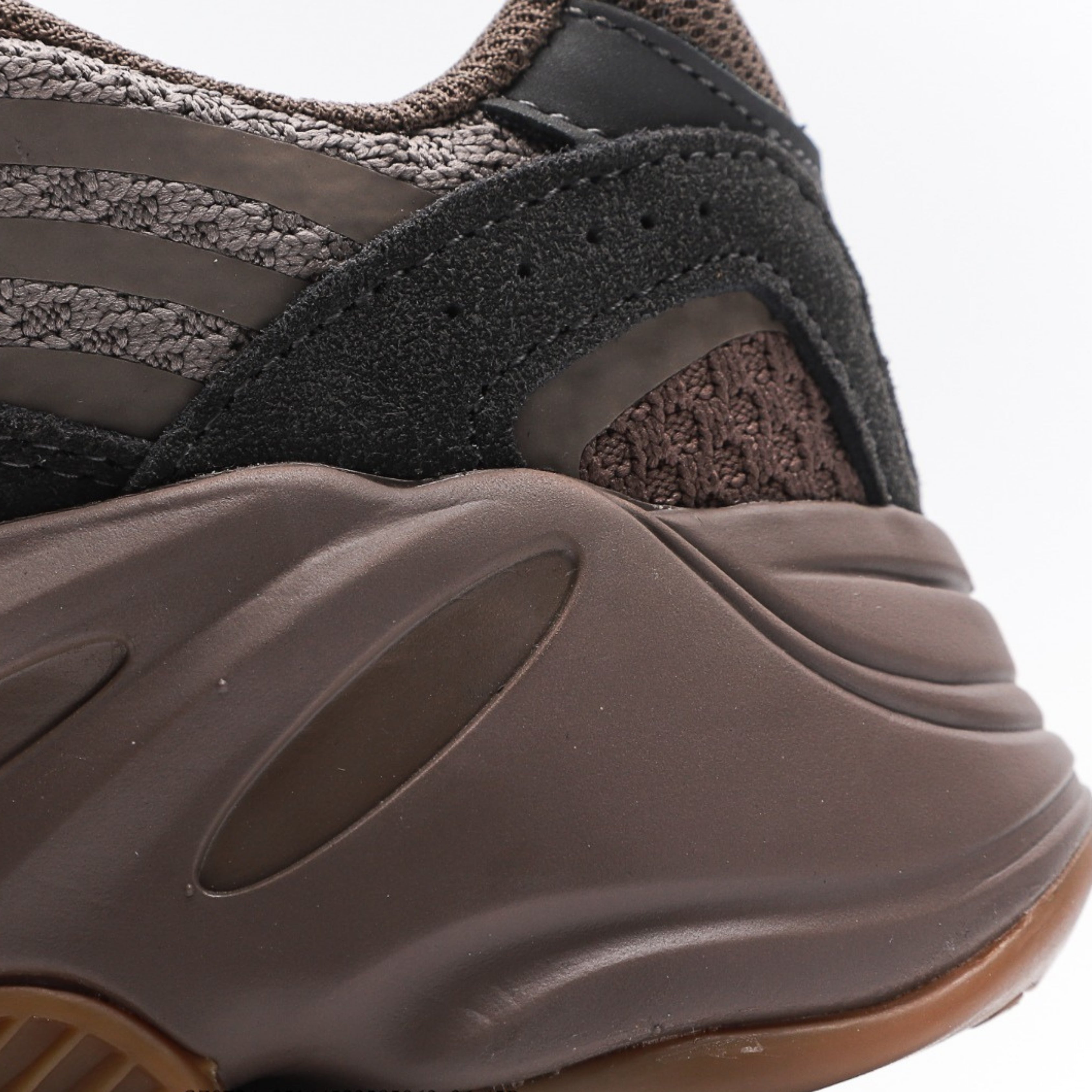adidas Yeezy Boost 700 V2 Mauve